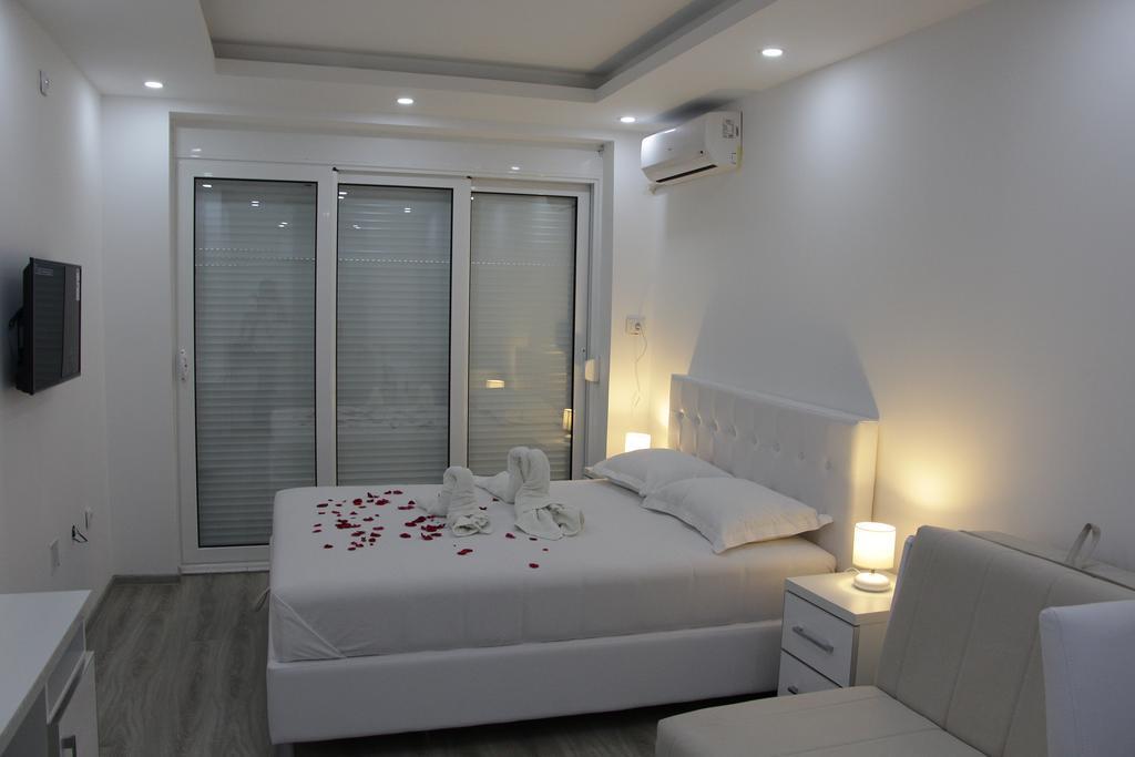 Apartments California Ulcinj Exterior photo